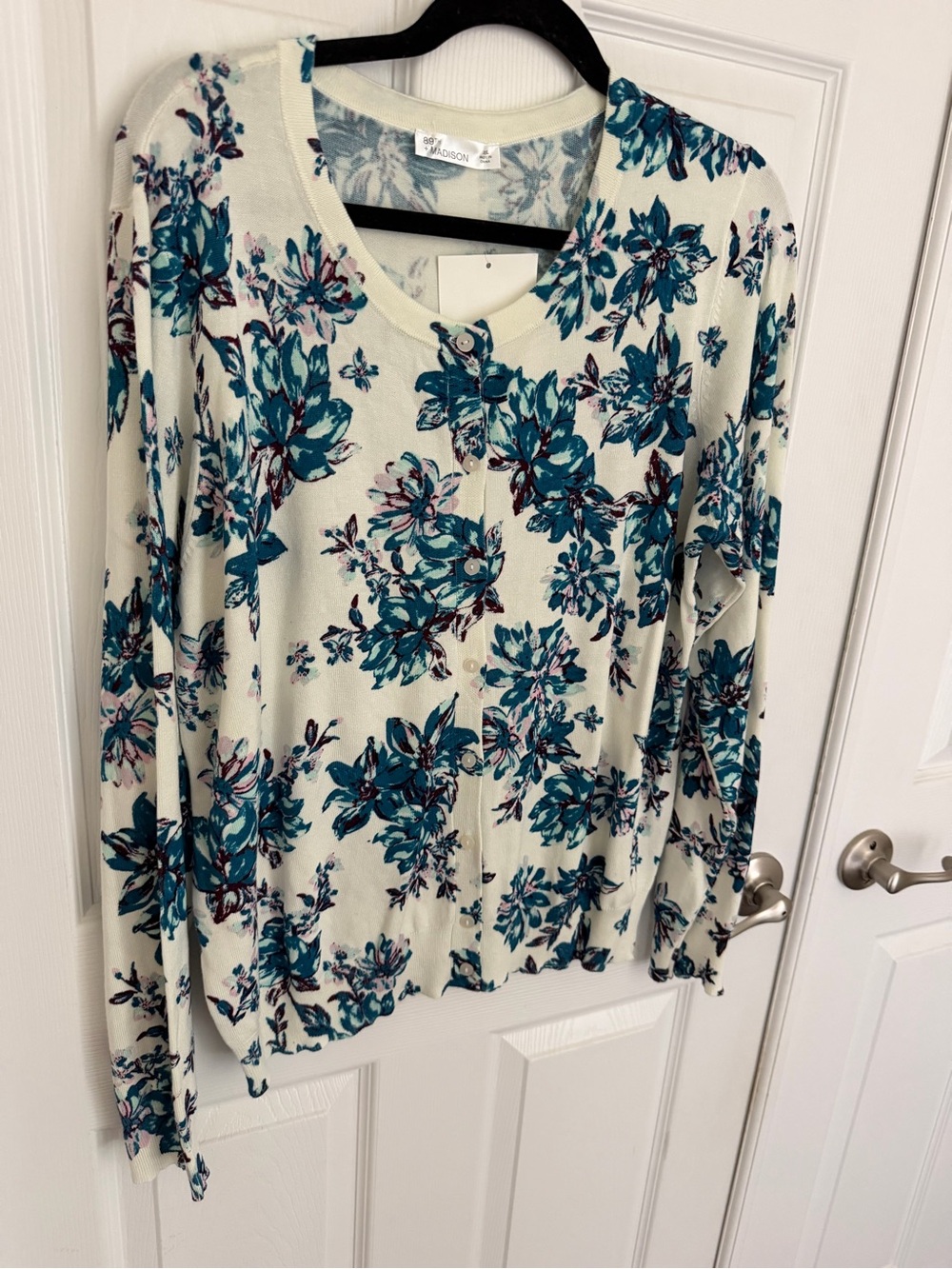 89th & Madison Cream Button-Front Top with Teal Floral Print